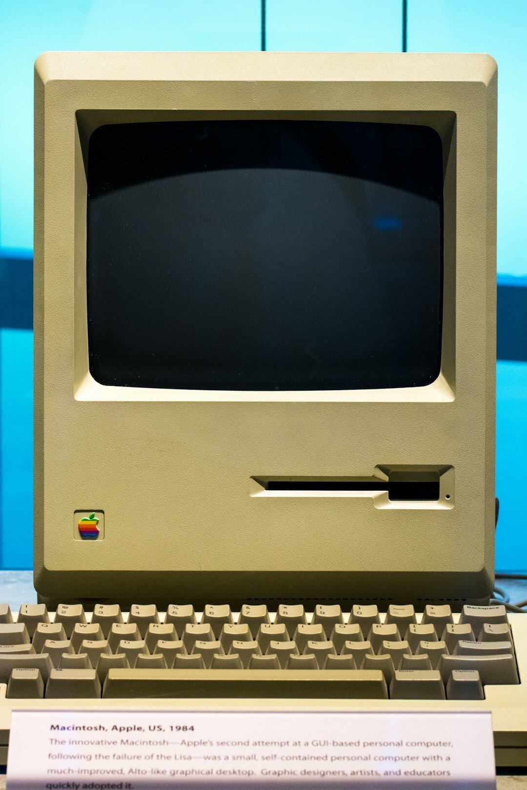 vintage 1984 apple macintosh ad